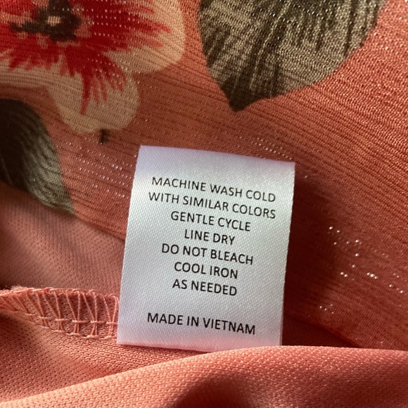 Crystal Doll red floral print maxi dress  SZ  9 - Picture 11 of 11